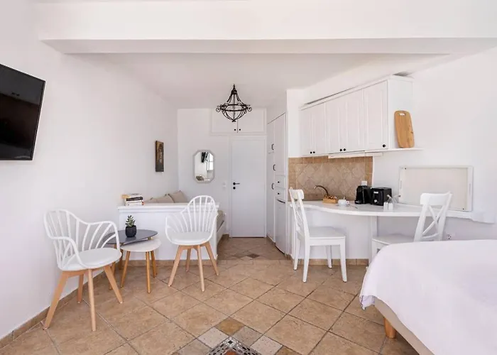 Calderas Hug & Panoramic Sea View - 3 Lux * Imerovigli (Santorini)