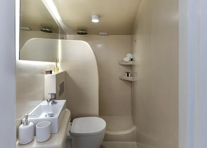 Calderas Hug & Panoramic Sea View - 3 Lux Imerovigli (Santorini)