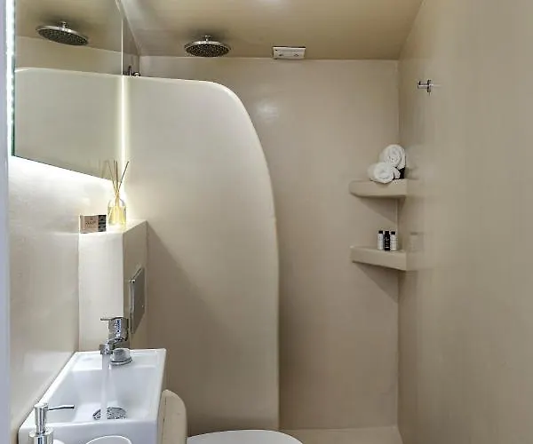 Calderas Hug & Panoramic Sea View - 3 Lux * Imerovígli